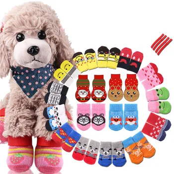 1 takım/4 adet Noel Yeni Yıl Karikatür Pet Çorap Yumuşak Pamuk Sevimli kaymaz Sıcak Köpek Çorap Köpek Oyuncak Kedi Pet Malzemeleri