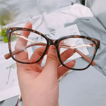 2022 TR90 Anti Mavi ışık engelleme Kedi Göz Gözlük Çerçeve Kadınlar Lüks Tasarımcı Retro Gözlük Bayanlar için Optik Çerçeve