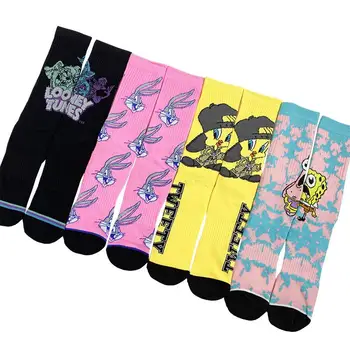 Kawaii Sevimli Sünger Bob Squarepants Patrick Yıldız Bugs Bunny Kat Çorap Kaykay Çorap Çift Kız noel hediyesi Kız Arkadaşı İçin