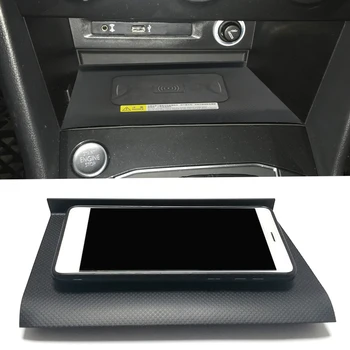 Volkswagen Tiguan için MK2 Allspace Tharu 15W araba QI kablosuz şarj cihazı hızlı şarj telefon tutucu aksesuarları iPhone 8 için