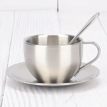 Yaratıcı hediye fincan paslanmaz çelik kahve fincan seti çift süt kupası Avrupa fincan tabağı ile çay fincanları fincan tabağı setleri paslanmaz kupa