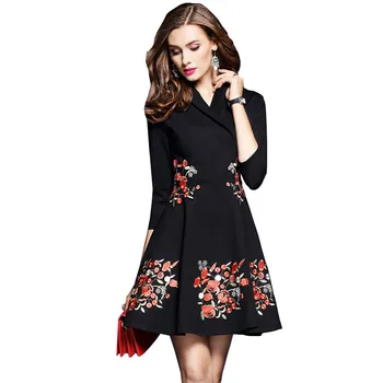 İlkbahar Yaz Kadın Elbiseler Yeni Moda Zarif Ince kadın elbisesi 3/4 kollu V Yaka Işlemeli Artı boyutu Siyah vestido OK710